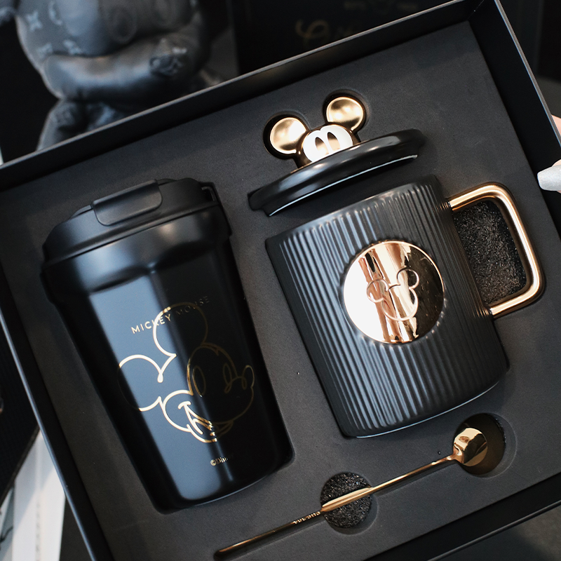 Wedding Gift Gift for Newlyweds Practical Couple Commemorative Pair of Cup Set Box Senior Friends gifting by julia m Mickey style gift box Indigo Black