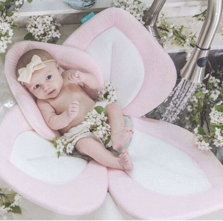 Baby bathtub Cushion Mat Baby bathtub & Bath seats Gifting By Julia M