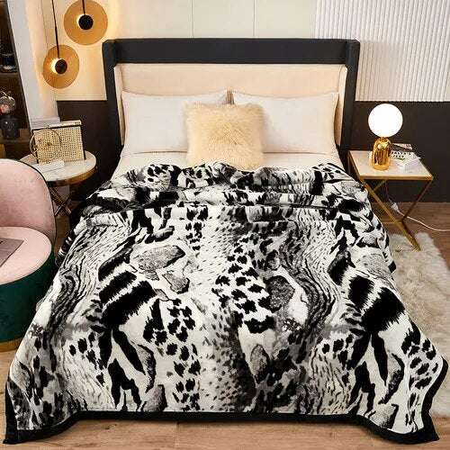 Luxurious Double Layer Thicken Fleece Leopard Print Blankets Gifting By Julia M