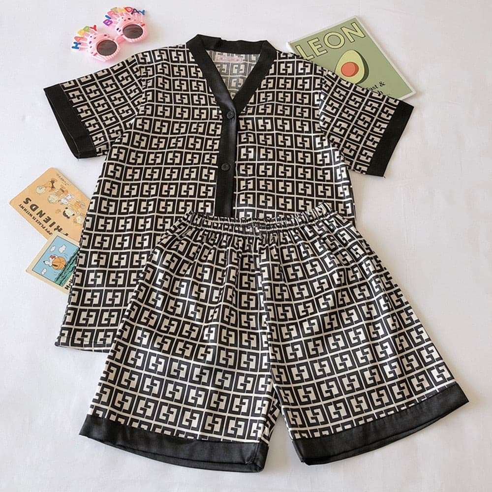 Luxury Curves Print V Neck Sleepwear Short - Perfectly Comfortable for Plus Size Women pajamas gifting by julia m