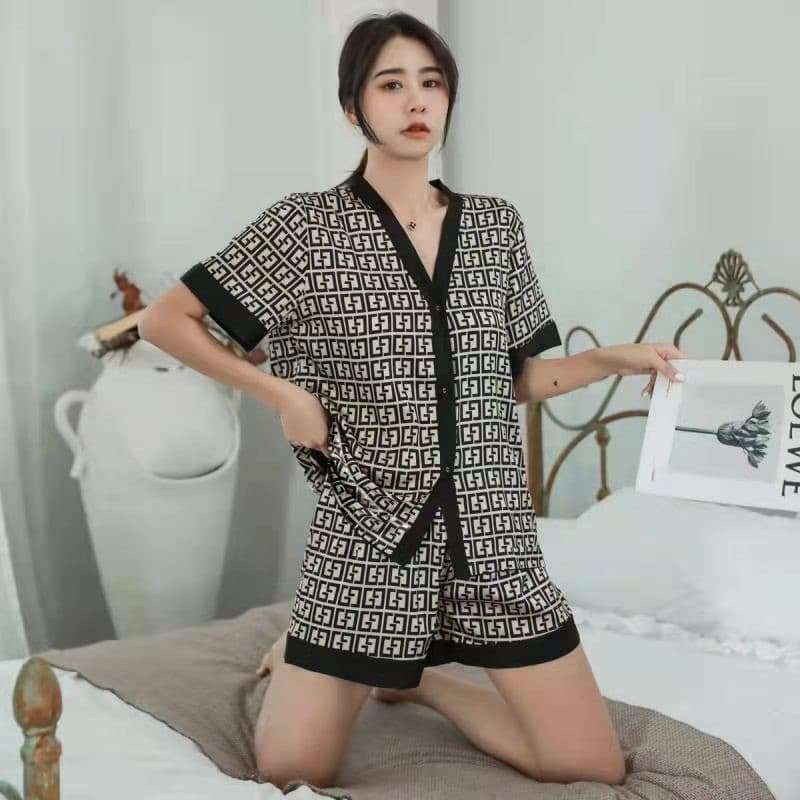 Luxury Curves Print V Neck Sleepwear Short - Perfectly Comfortable for Plus Size Women pajamas gifting by julia m