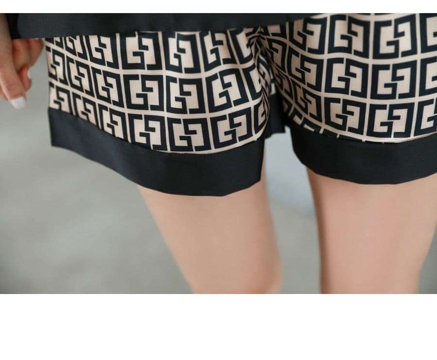 Luxury Curves Print V Neck Sleepwear Short - Perfectly Comfortable for Plus Size Women pajamas gifting by julia m