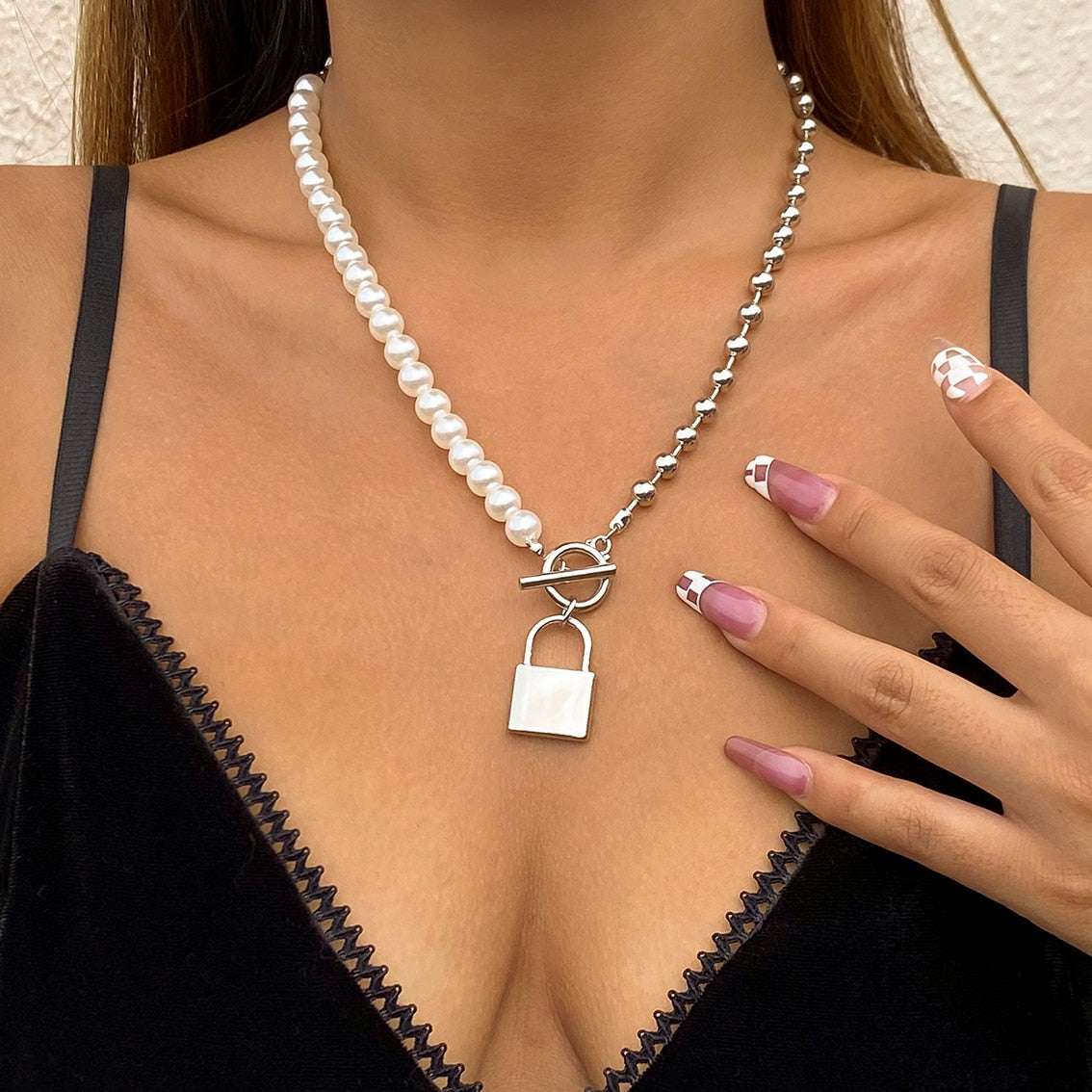 Vintage Baroque Pearl Heart Buckle Pendant Necklace Necklaces Gifting By Julia M Silver Color 8