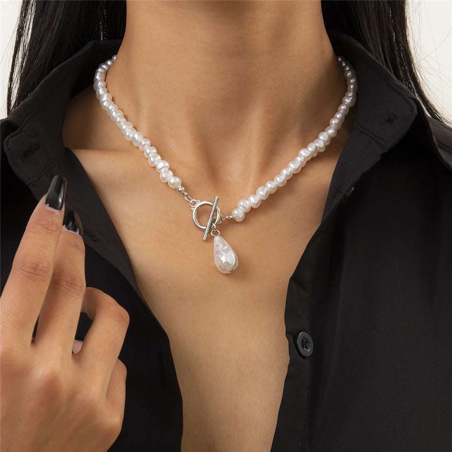 Vintage Baroque Pearl Heart Buckle Pendant Necklace Necklaces Gifting By Julia M Silver Color 2