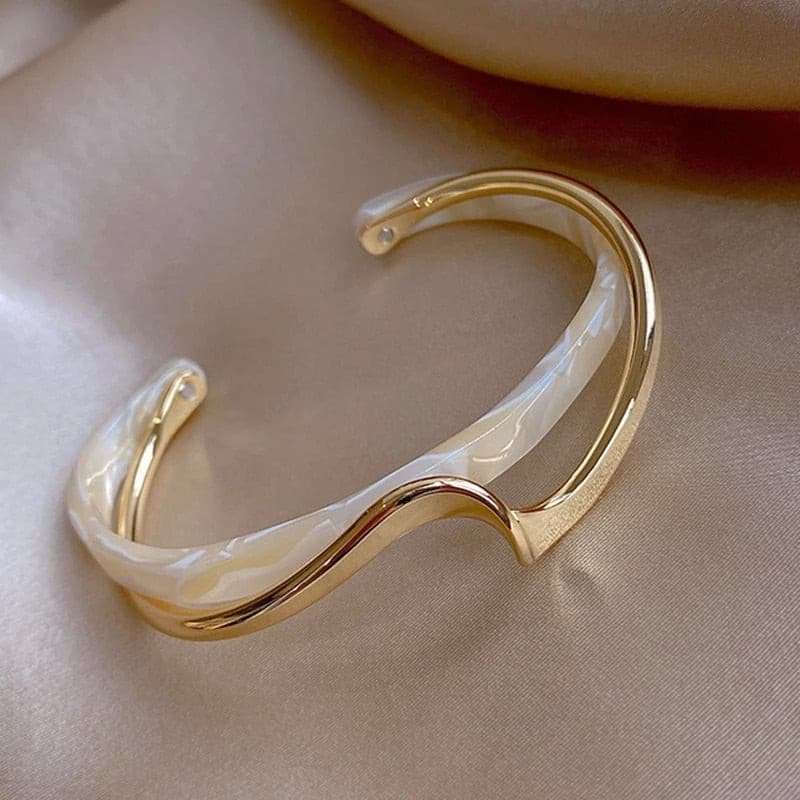 White Shellfish Geometric Overlap Open Bangle Bracelets Gifting By Julia M