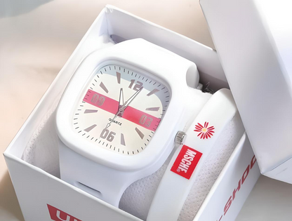Fashion Watch Watches gifting by julia m White (u-s gift box + M Daisy bracelet)(Send spare battery)  