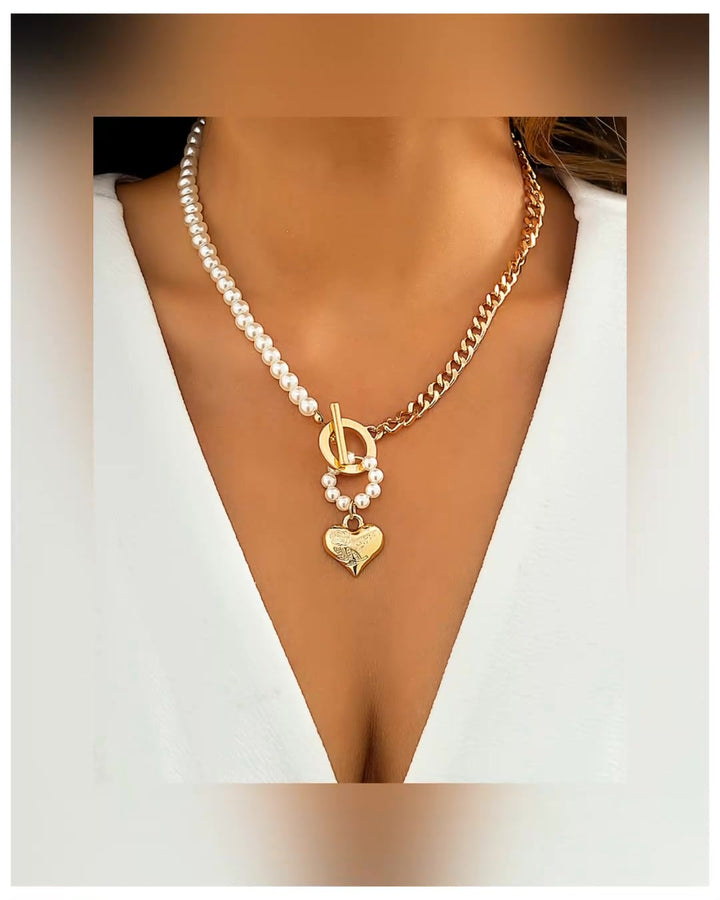 Vintage Baroque Pearl Heart Buckle Pendant Necklace