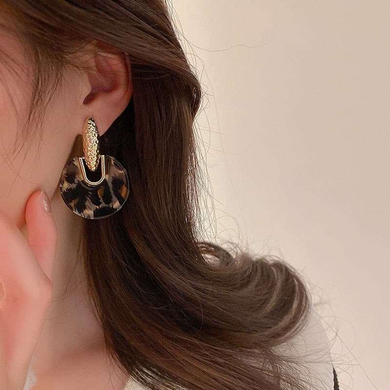 Acrylic Leopard Print Pendant Earrings - Gifting By Julia M
